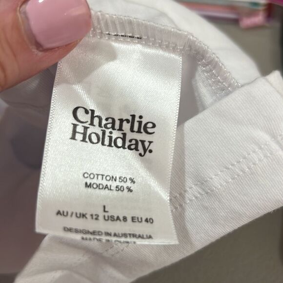 Charlie Holiday White Gone fishing slim tee embroidered shell NWT - Picture 10 of 11